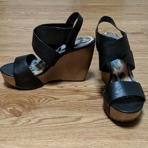Madden girl black sandals